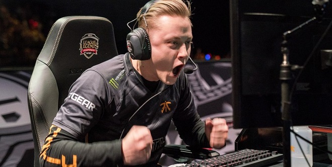 Fnatic klara för final i LoL Worlds 2018